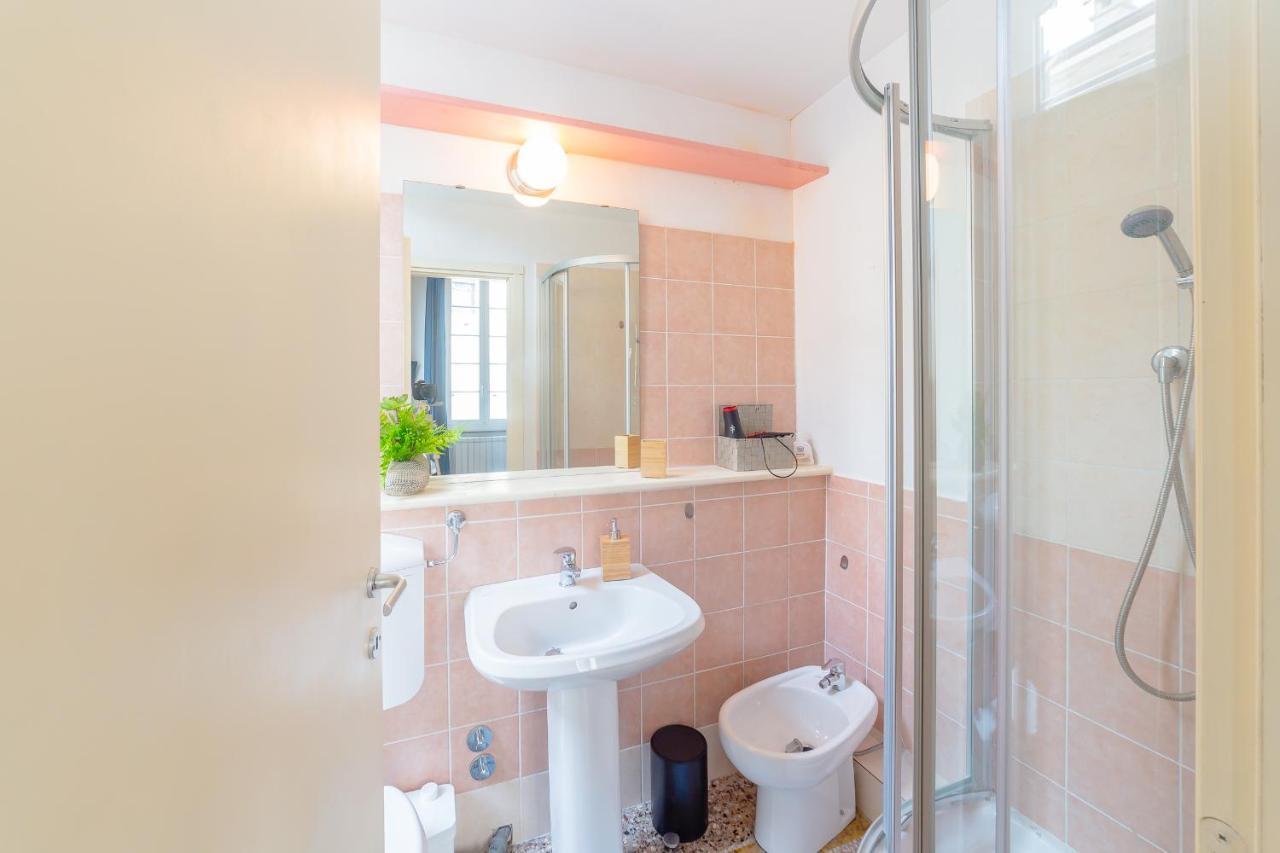 Double Room with Private Bathroom,1396633439:JPEG